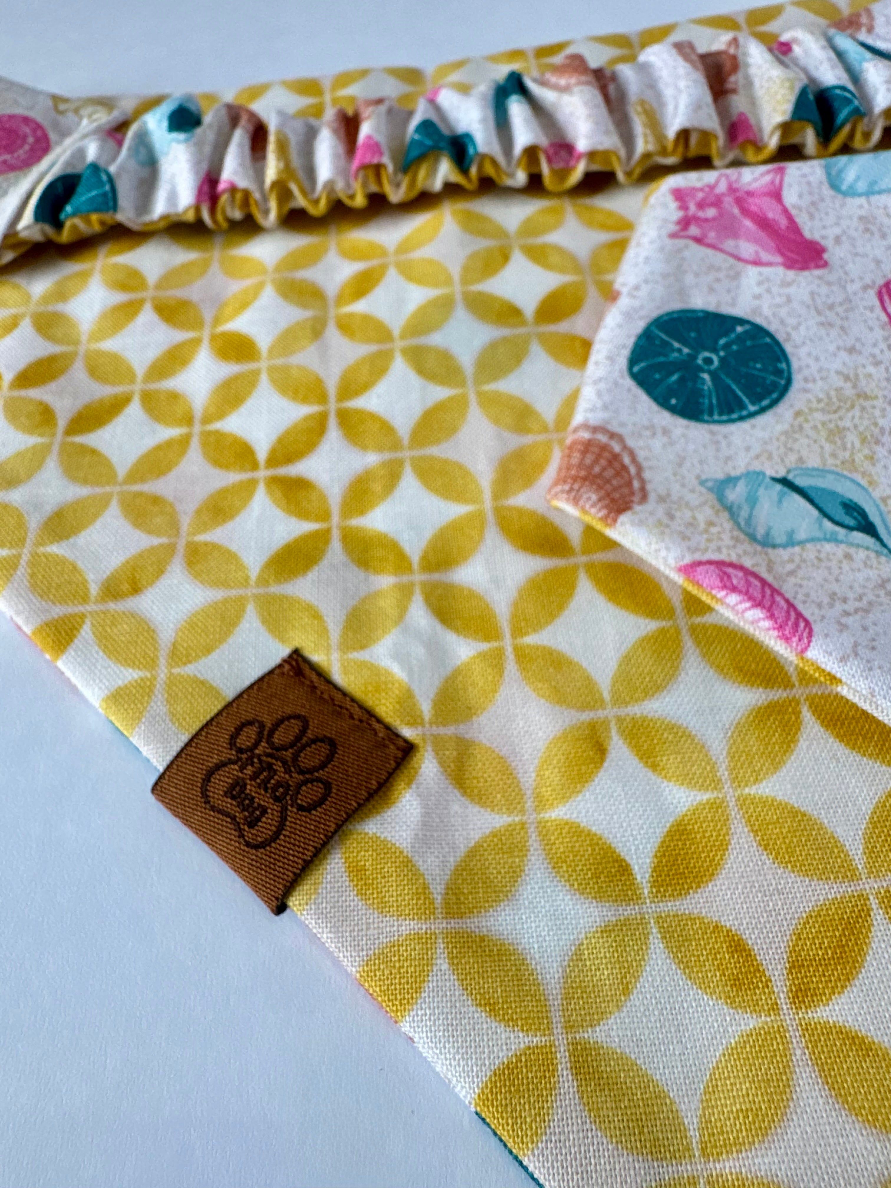 Shell Seeker - Scrunchie Contour Bandana