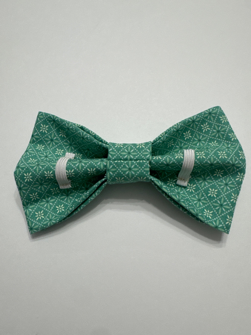 Emerald Garden - Bow Tie