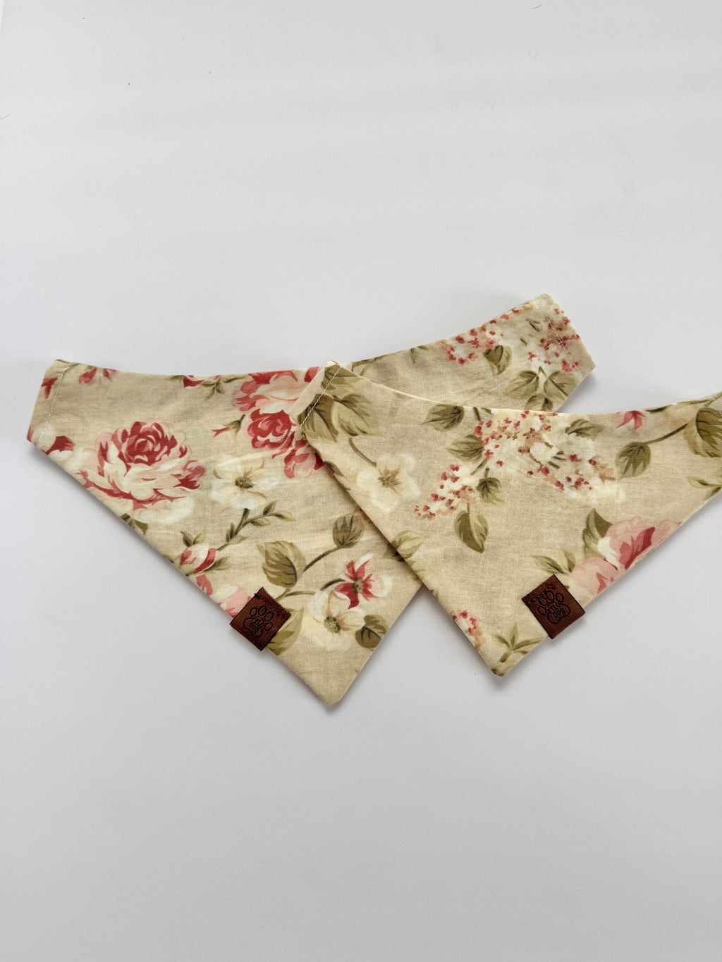 Vintage Rose - Over the Collar Contour Bandana