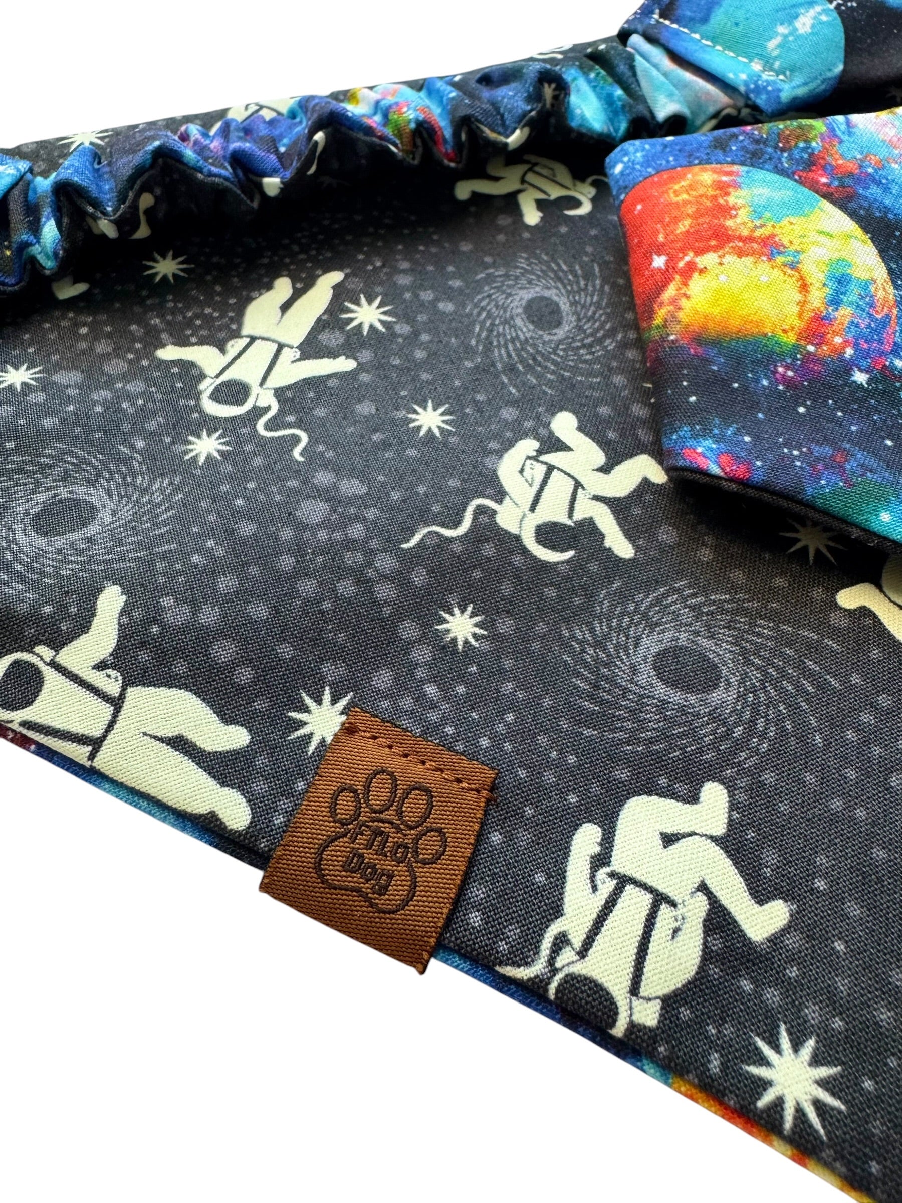 Cosmic Explorer - Scrunchie Contour Bandana