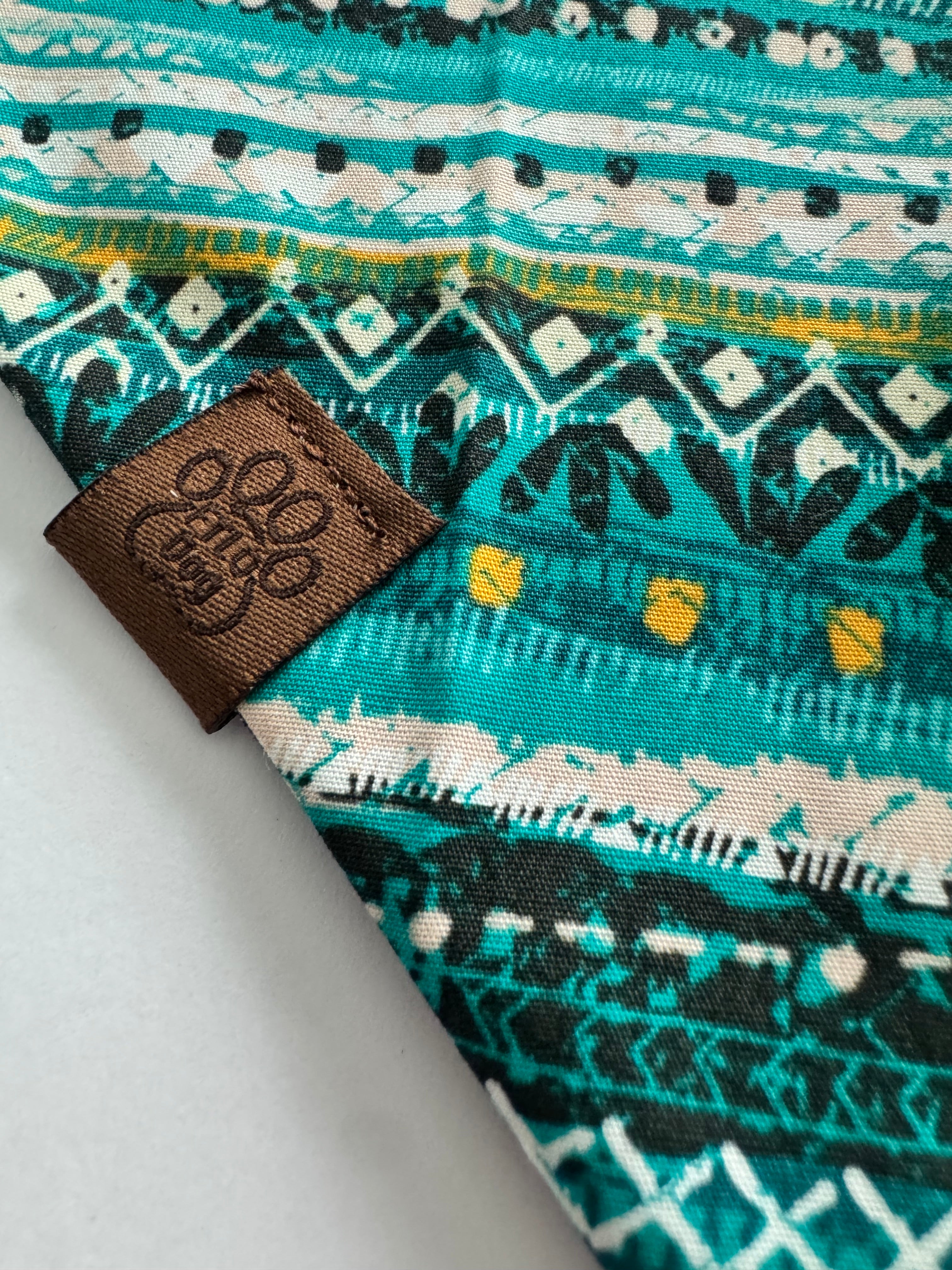 Redwood Roamers - Scrunchie Contour Bandana