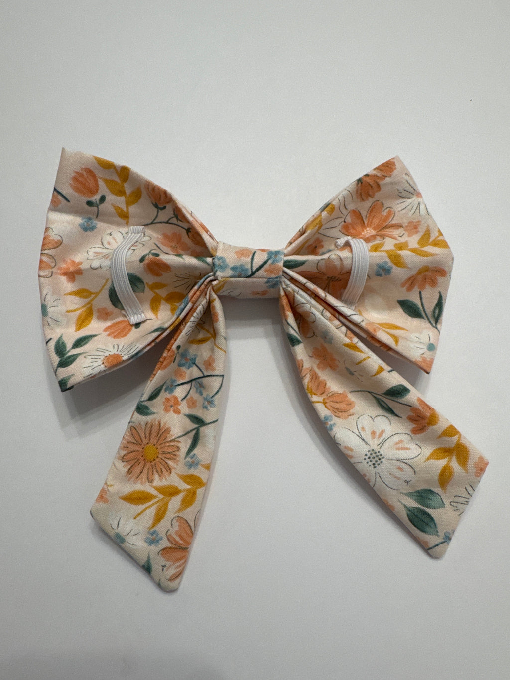 Buttercup Petals - Bow