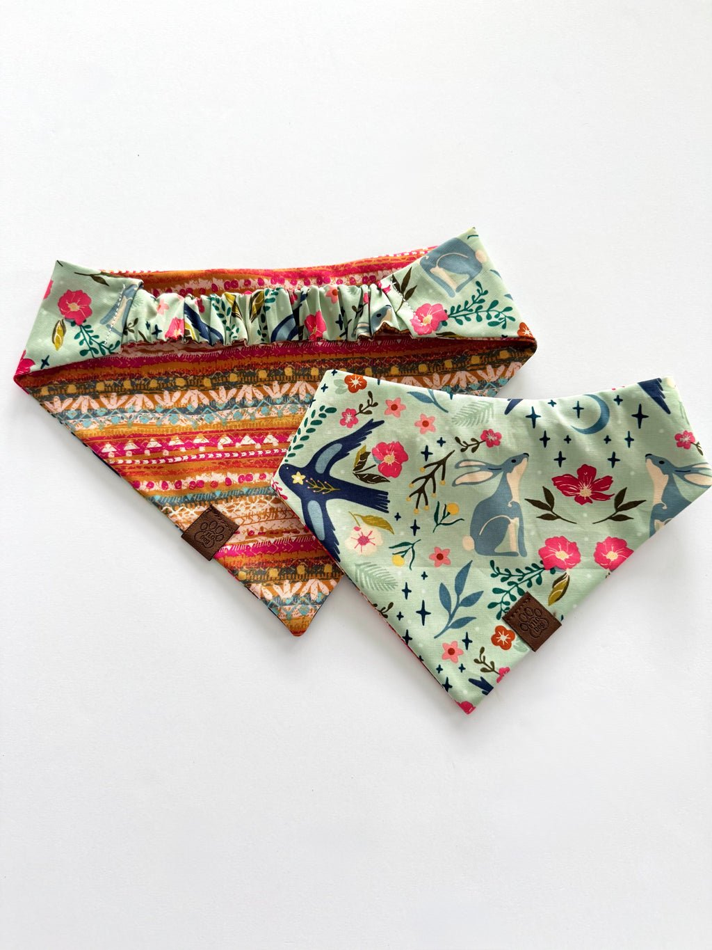 Whispering Burrow - Scrunchie Contour Bandana
